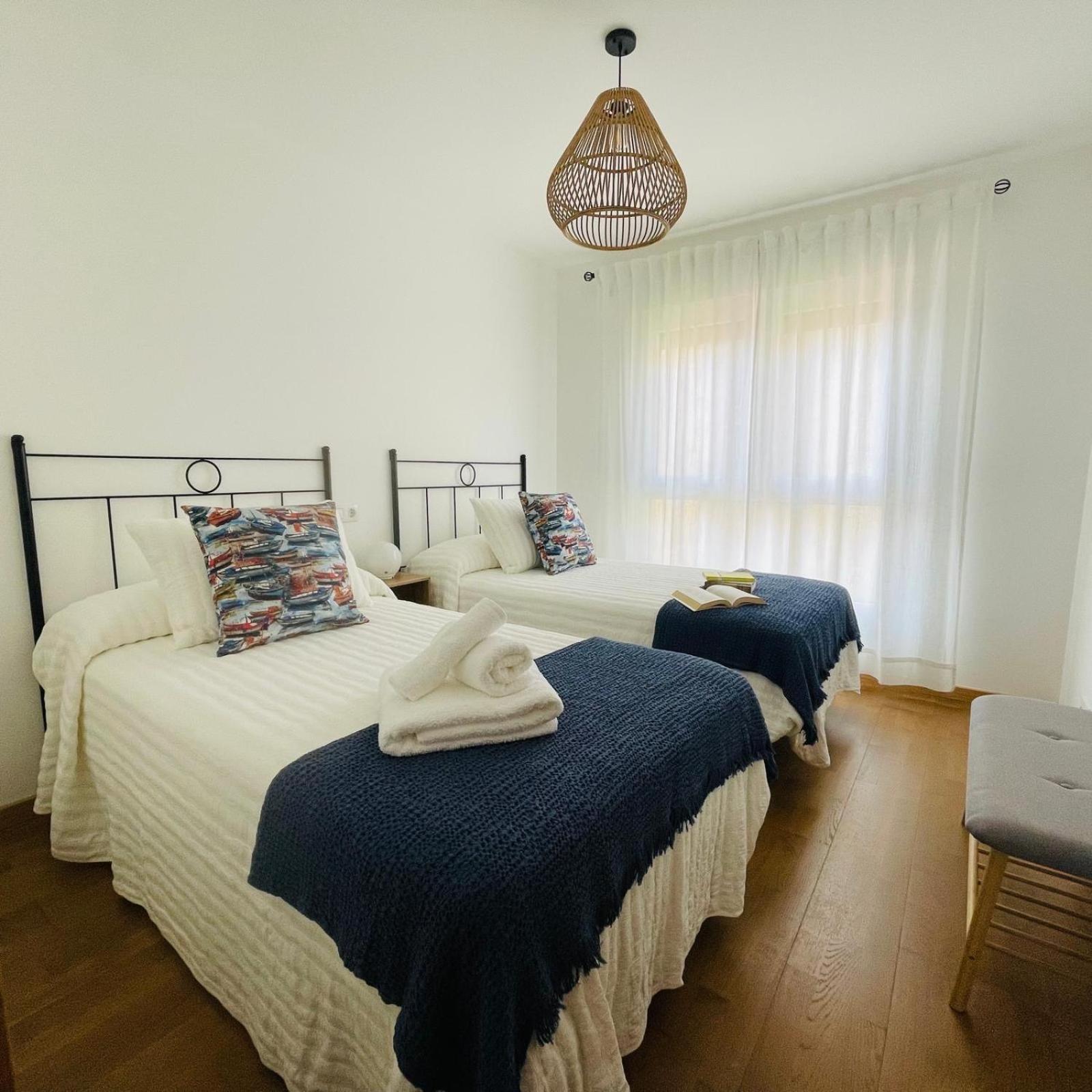 Apartamento Beirada 1 En Porto De Portocubelo Con Parking Lira  المظهر الخارجي الصورة